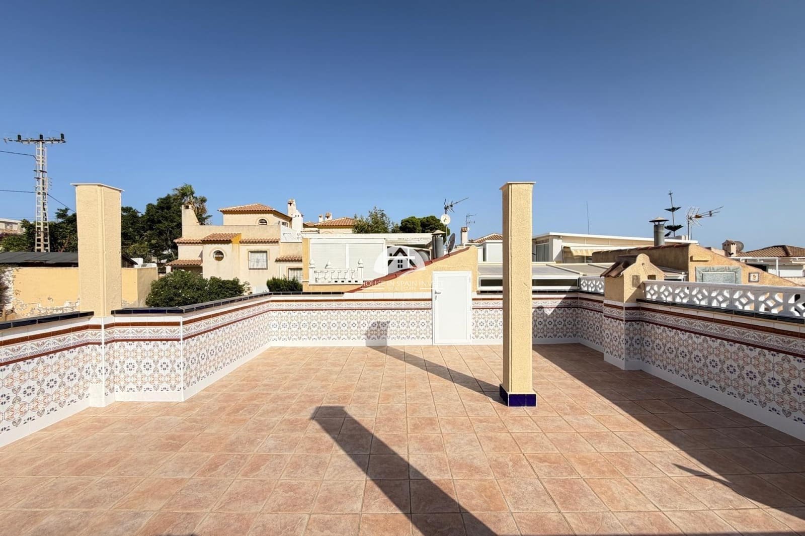 2 bedroom Townhouse for sale in Torrevieja with pool - € 249,900 (Ref: 10042365)
