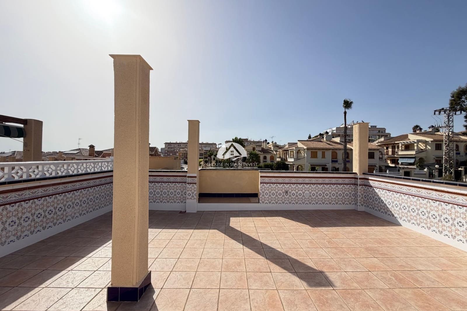 2 bedroom Townhouse for sale in Torrevieja with pool - € 249,900 (Ref: 10042365)