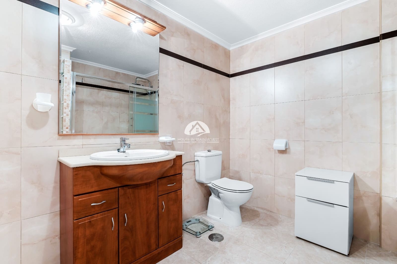 2 bedroom Apartment for sale in Playa Flamenca with pool garage - € 215,000 (Ref: 10042368)