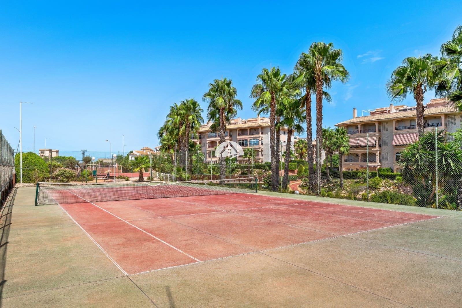 2 bedroom Apartment for sale in Playa Flamenca with pool garage - € 215,000 (Ref: 10042368)