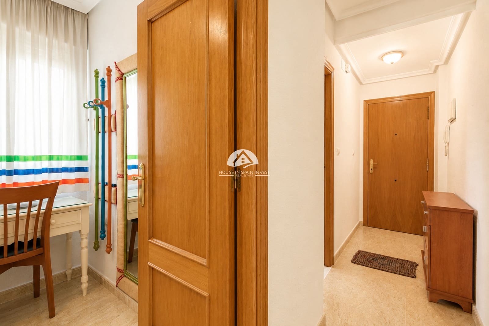 2 bedroom Apartment for sale in Torrevieja - € 145,000 (Ref: 10042481)