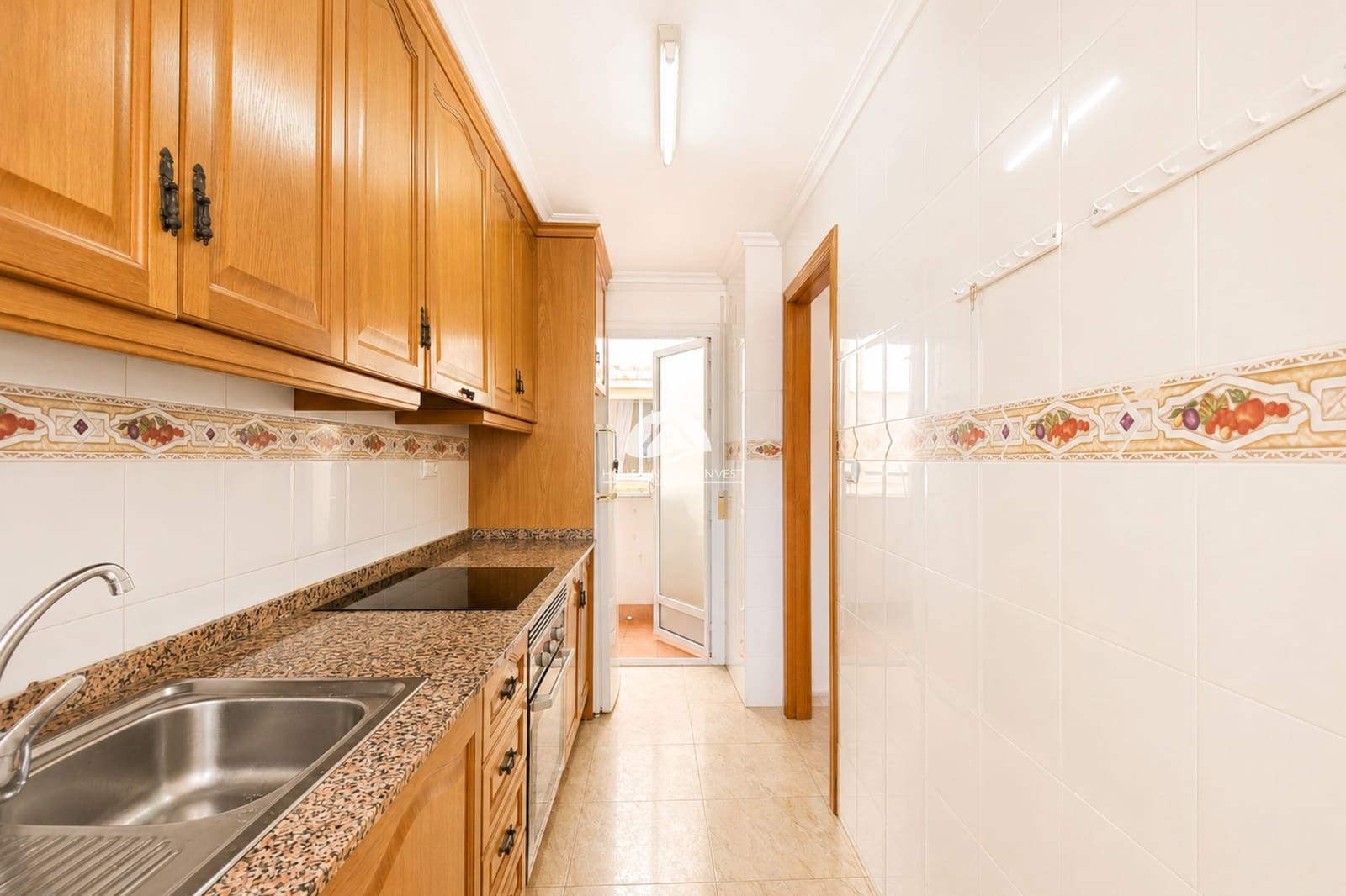 2 bedroom Apartment for sale in Torrevieja - € 145,000 (Ref: 10042481)