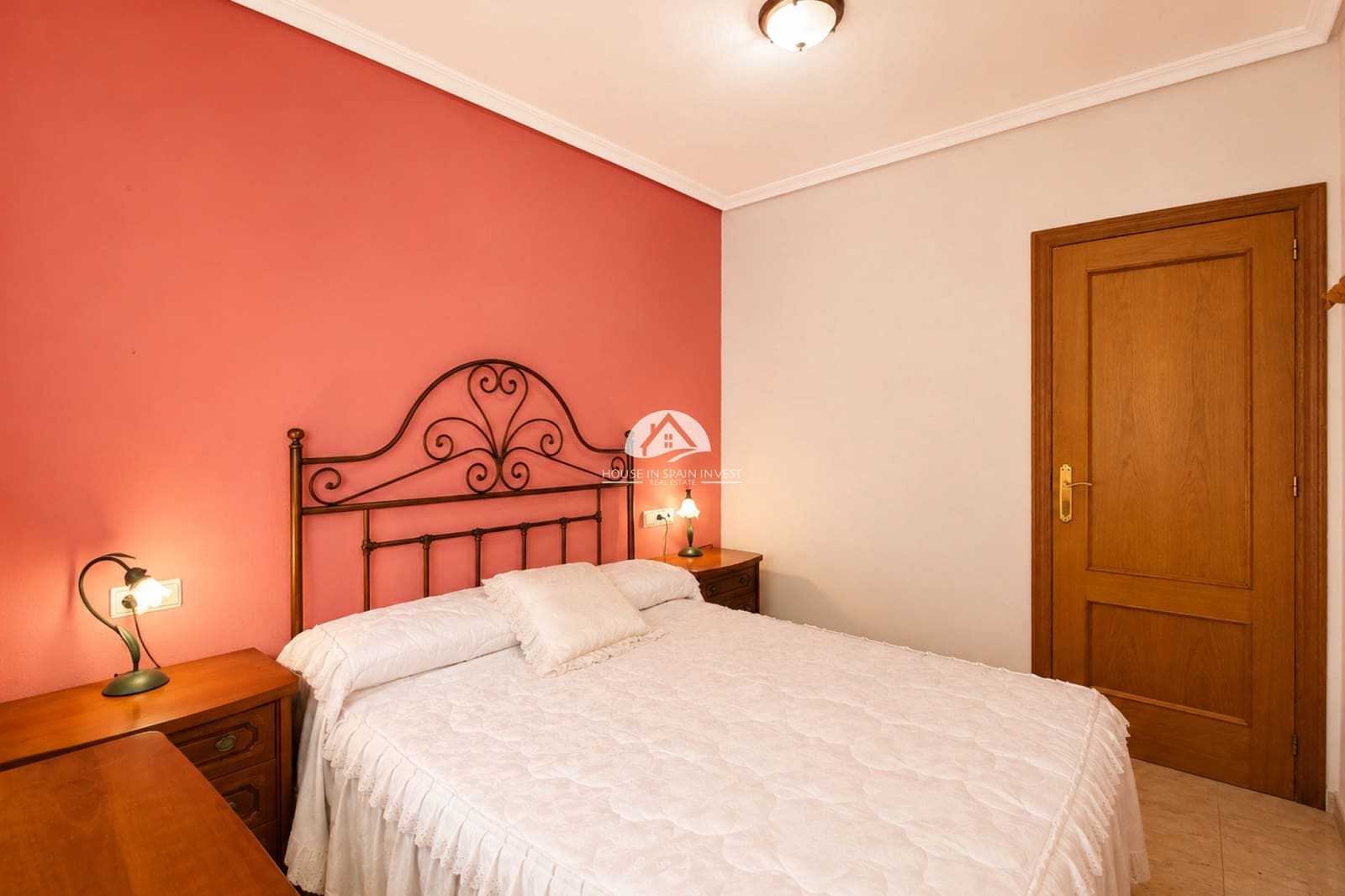2 bedroom Apartment for sale in Torrevieja - € 145,000 (Ref: 10042481)