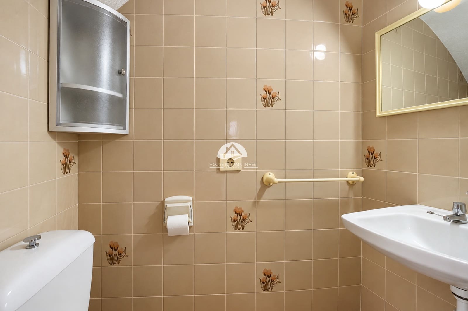 2 quarto Casa em Banda para venda em Torrevieja com piscina - 210 000 € (Ref: 10048713)