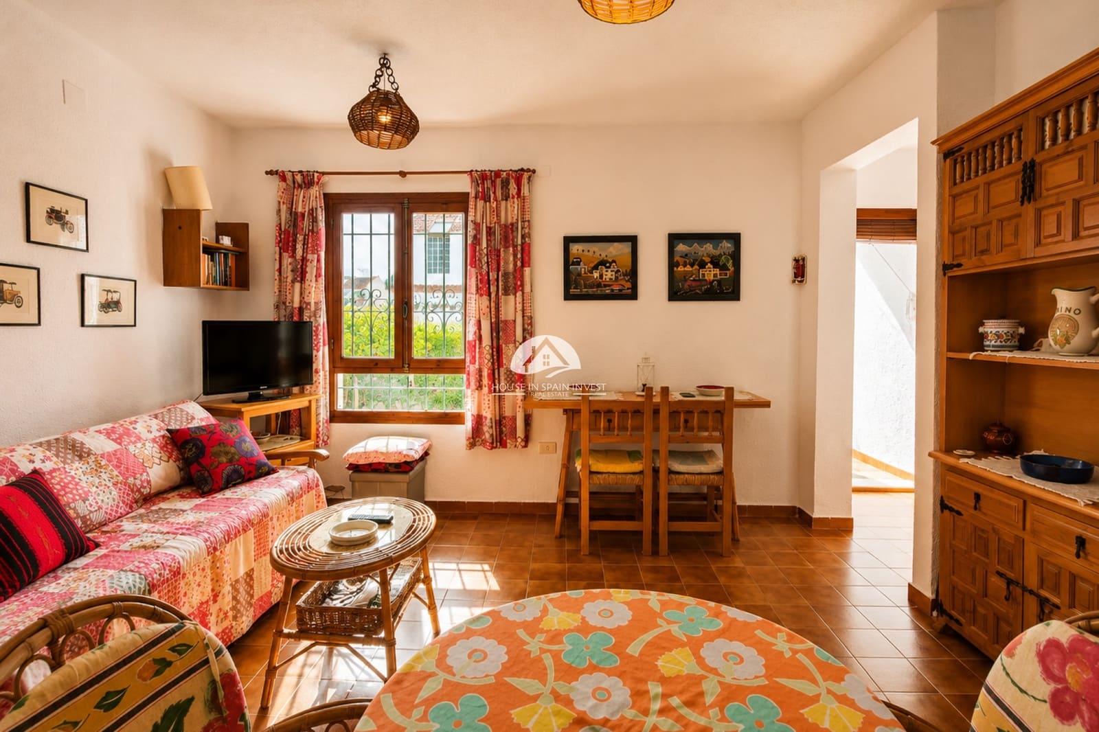 2 quarto Casa em Banda para venda em Torrevieja com piscina - 210 000 € (Ref: 10048713)