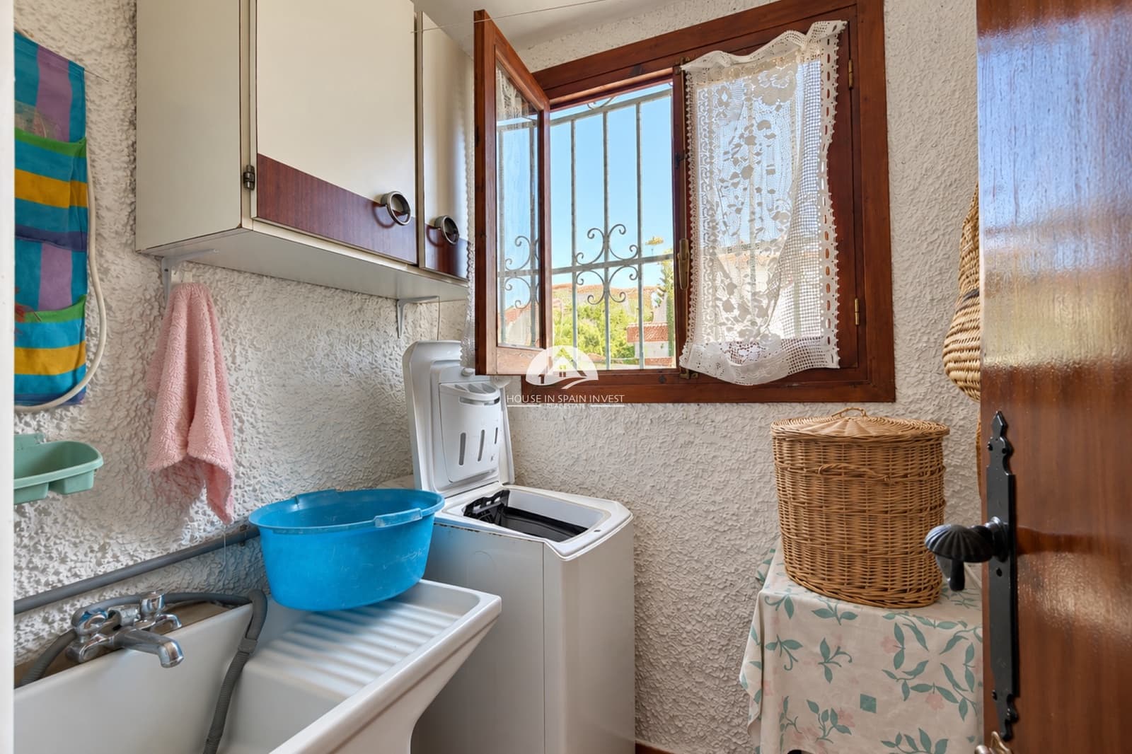 2 quarto Casa em Banda para venda em Torrevieja com piscina - 210 000 € (Ref: 10048713)