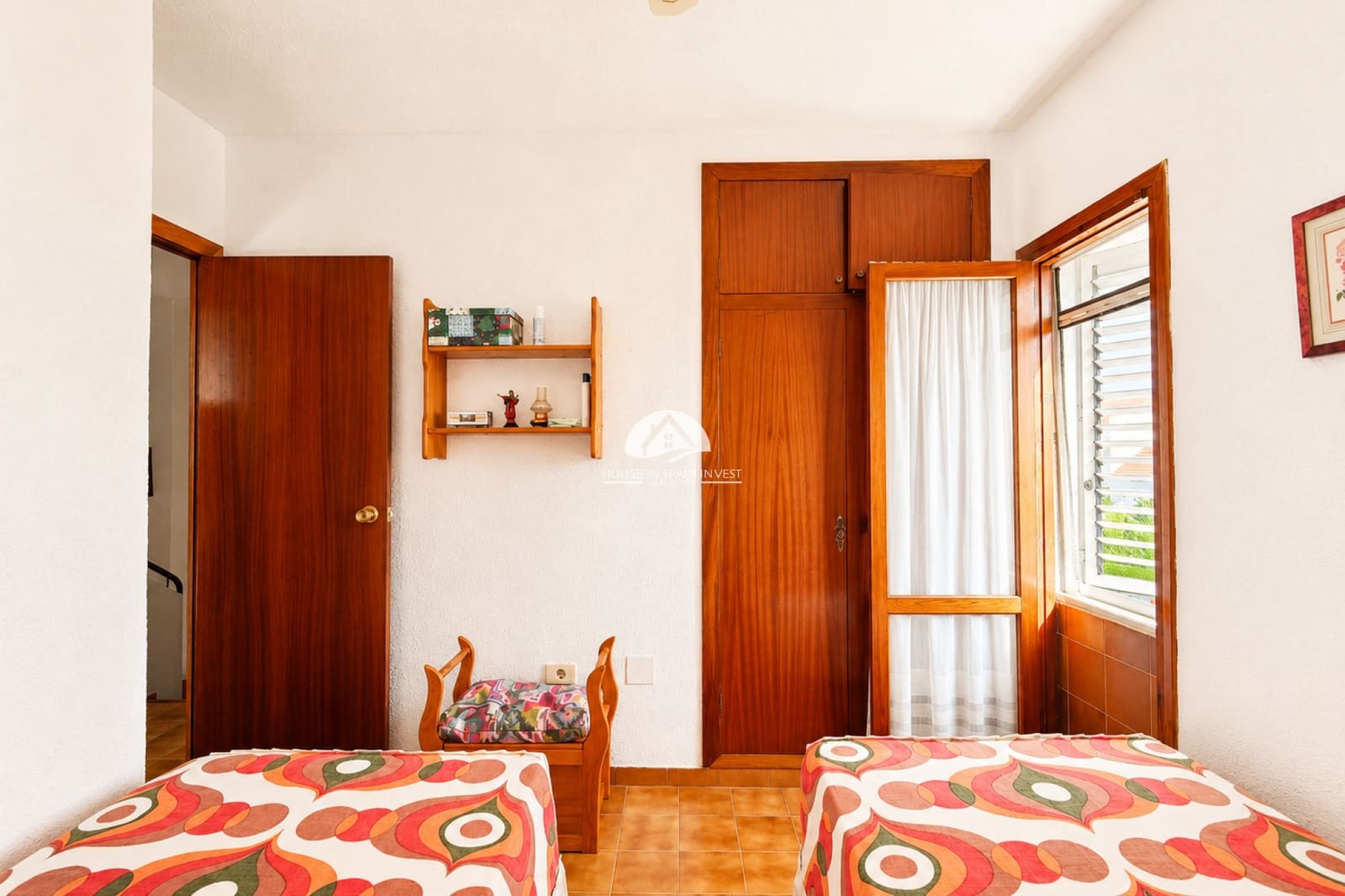 2 quarto Casa em Banda para venda em Torrevieja com piscina - 210 000 € (Ref: 10048713)