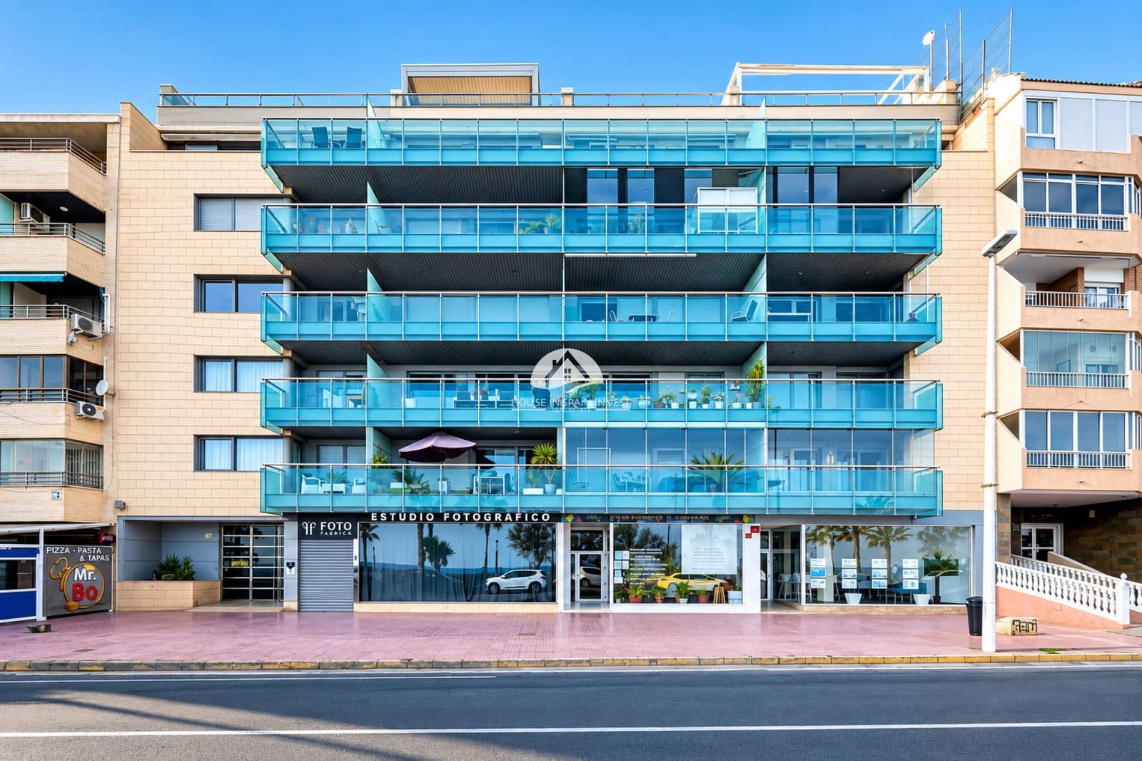 3 slaapkamer Appartement te koop in Torrevieja met zwembad garage - € 459.000 (Ref: 10061059)