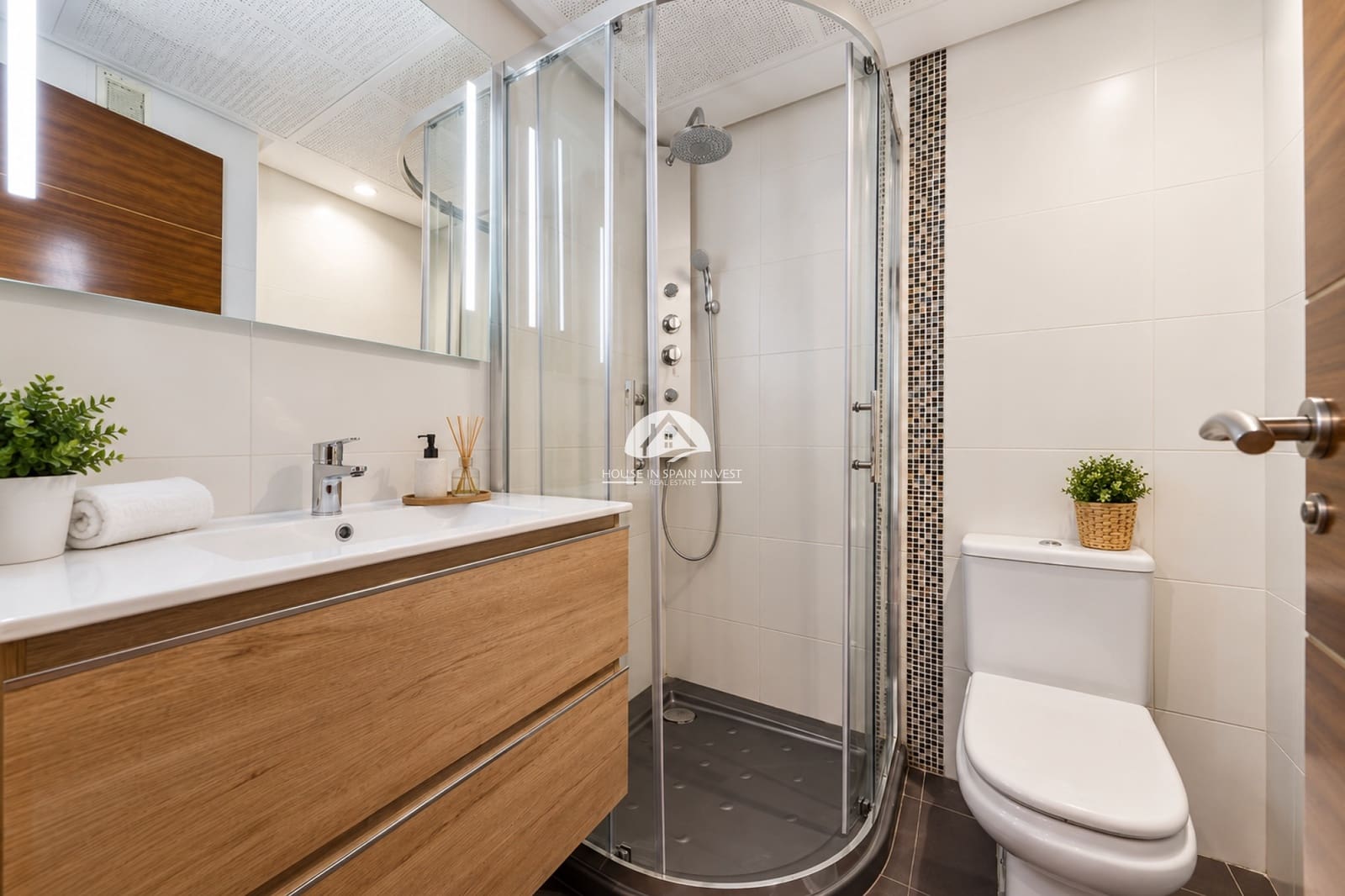 3 slaapkamer Appartement te koop in Torrevieja met zwembad garage - € 459.000 (Ref: 10061059)