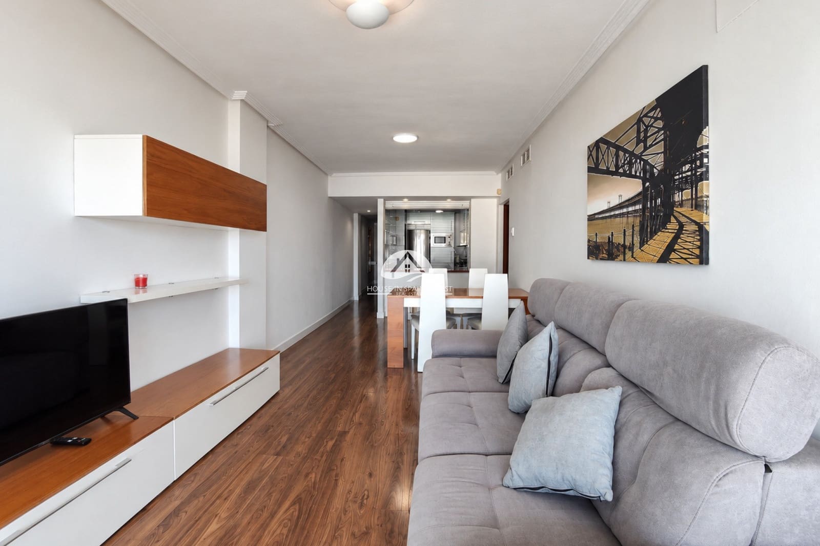 Apartamento de 3 habitaciones en Torrevieja en venta con piscina garaje - 459.000 € (Ref: 10061059)