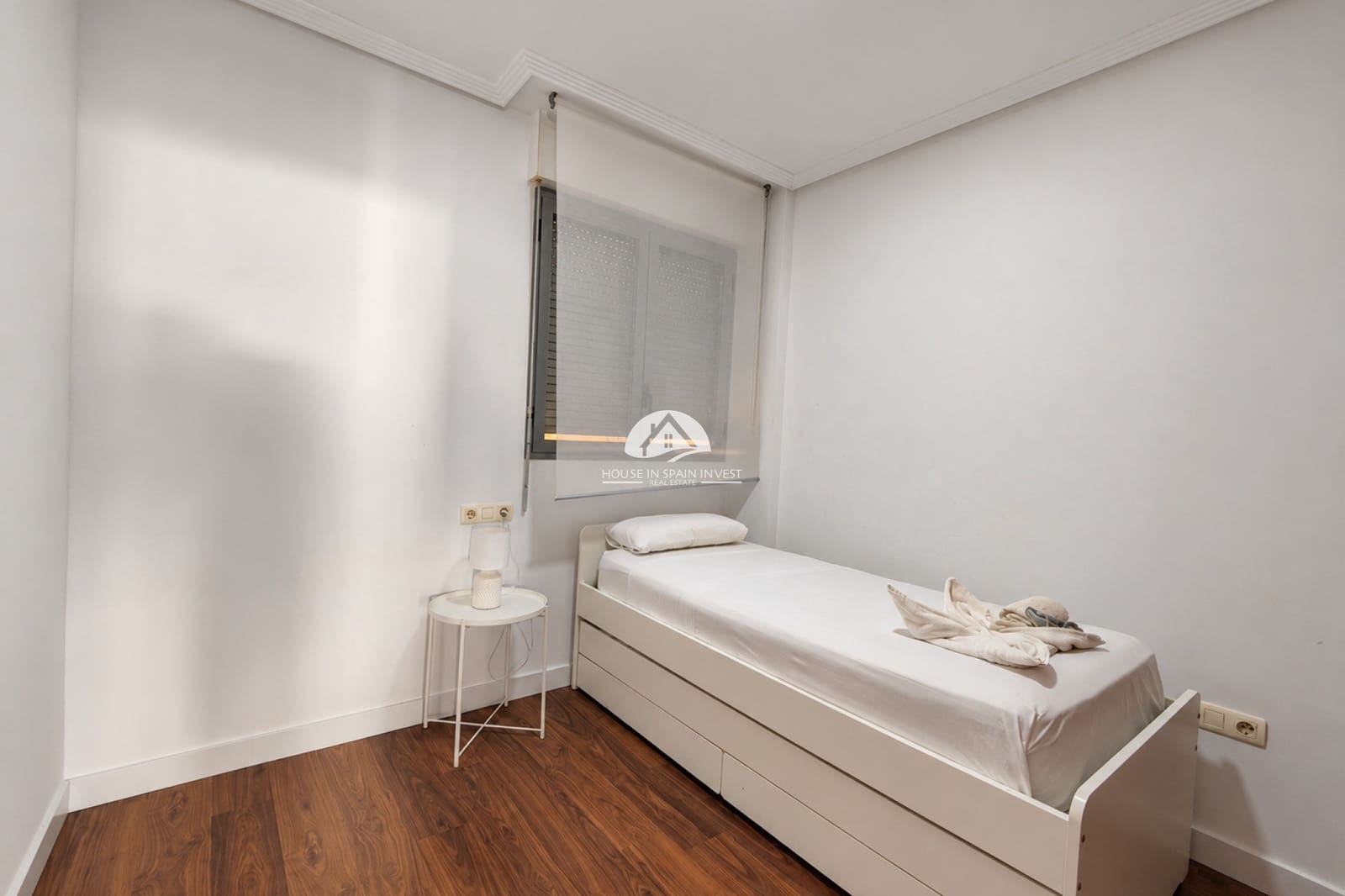 Apartamento de 3 habitaciones en Torrevieja en venta con piscina garaje - 459.000 € (Ref: 10061059)