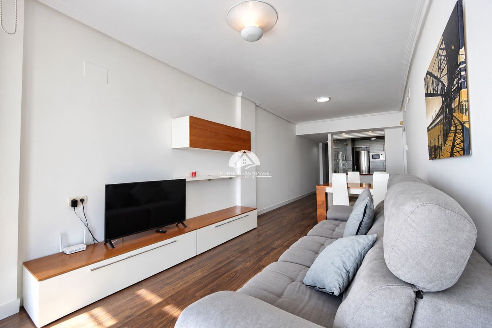 Apartamento de 3 habitaciones en Torrevieja en venta con piscina garaje - 459.000 € (Ref: 10061059)