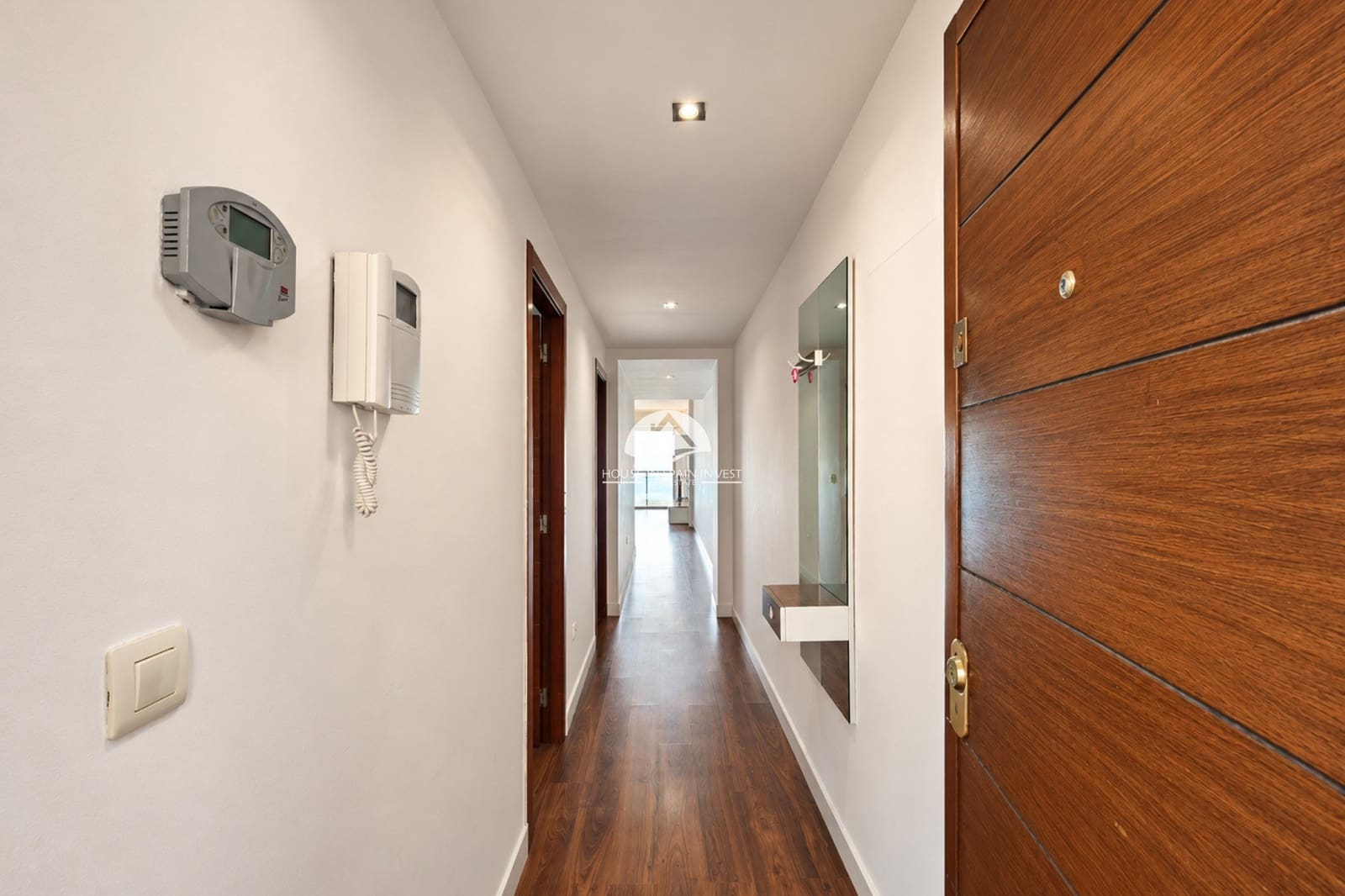Apartamento de 3 habitaciones en Torrevieja en venta con piscina garaje - 459.000 € (Ref: 10061059)