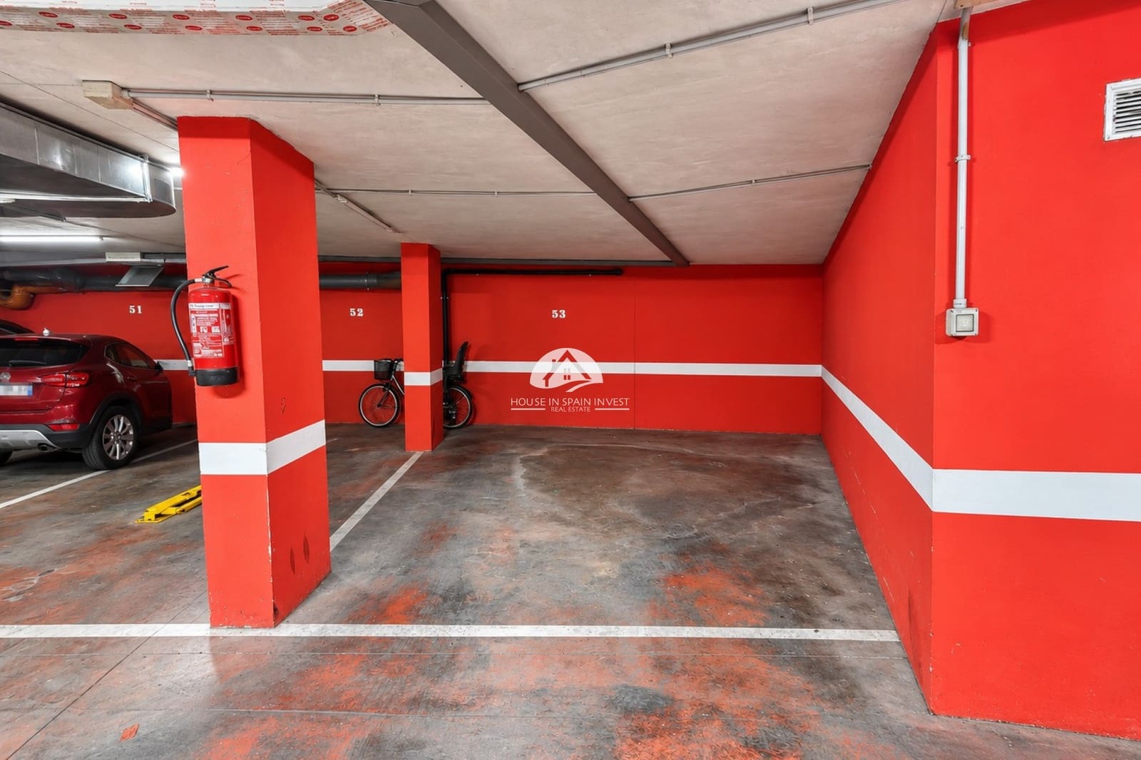 Apartamento de 3 habitaciones en Torrevieja en venta con piscina garaje - 459.000 € (Ref: 10061059)