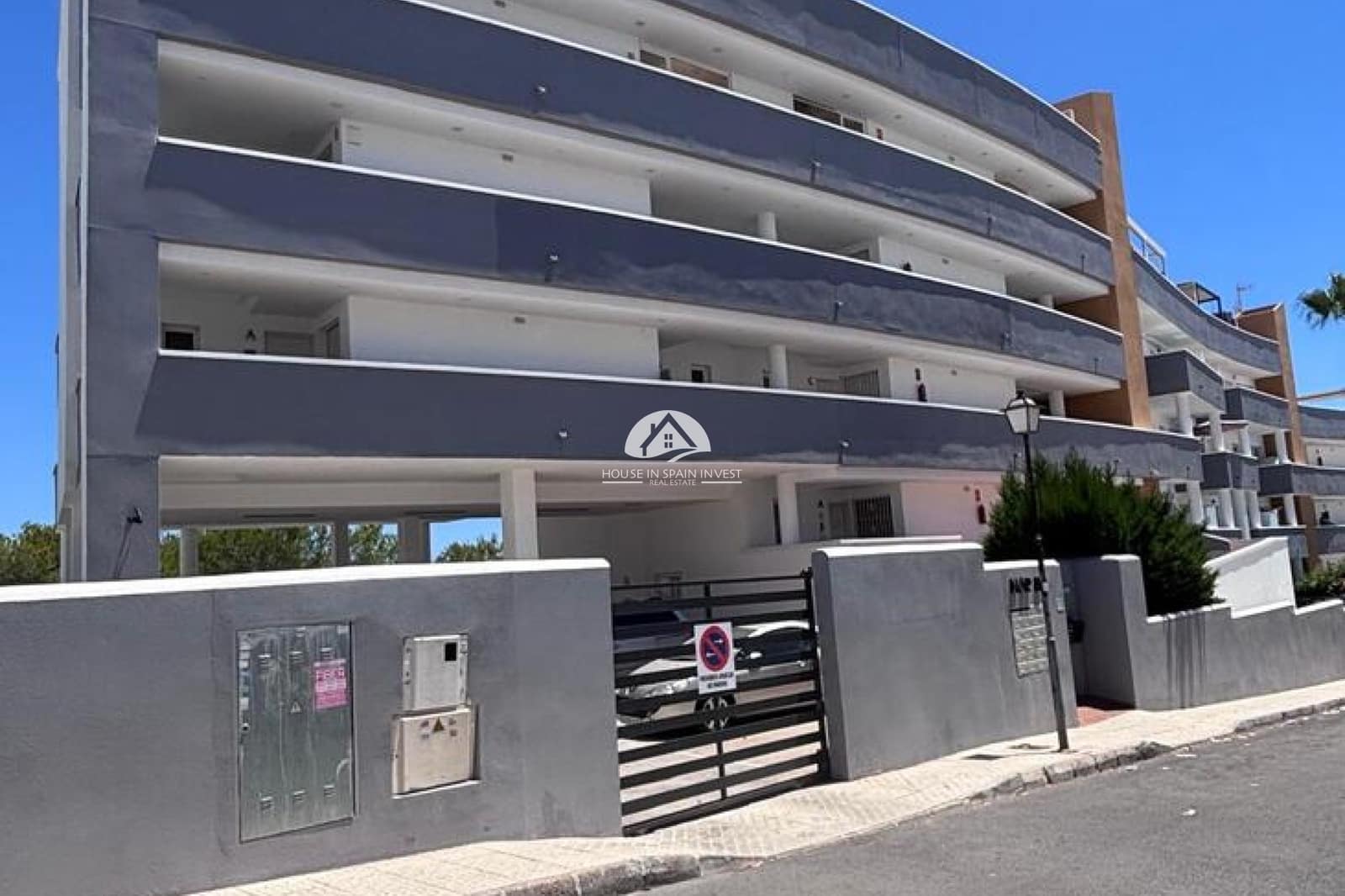 2 soverom Leilighet til salgs i Orihuela Costa med svømmebasseng garasje - € 175 000 (Ref: 10061061)
