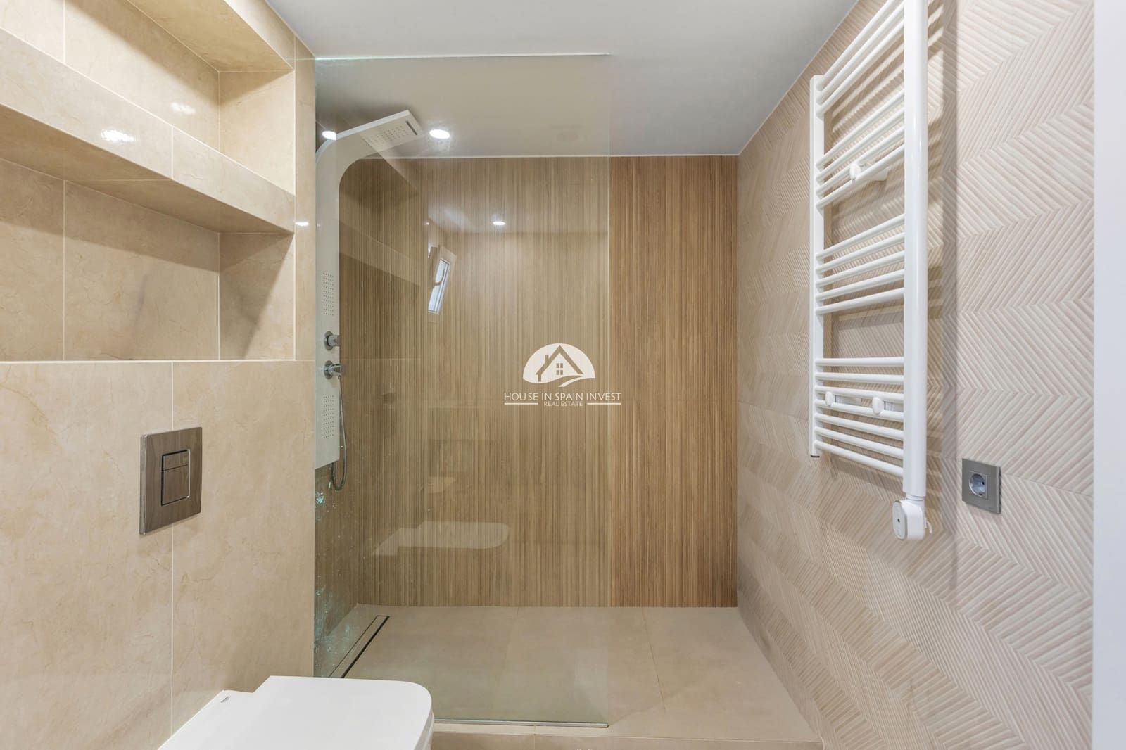 5 slaapkamer Villa te koop in Los Balcones met zwembad garage - € 849.000 (Ref: 10061062)