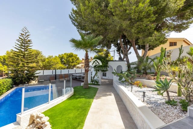 5 slaapkamer Villa te koop in Los Balcones met zwembad garage - € 849.000 (Ref: 10061062)