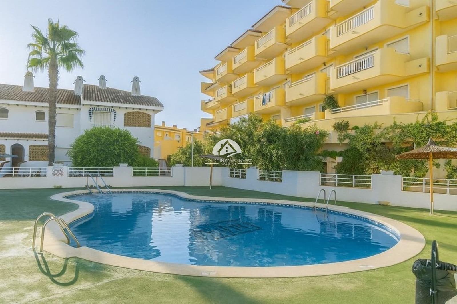 3 quarto Casa em Banda para venda em Dehesa de Campoamor com piscina - 375 000 € (Ref: 10061063)