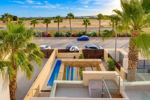 3 Zimmer Villa zu verkaufen in Ciudad Quesada, Rojales mit Pool - 379.969 € (Ref: 10110332)