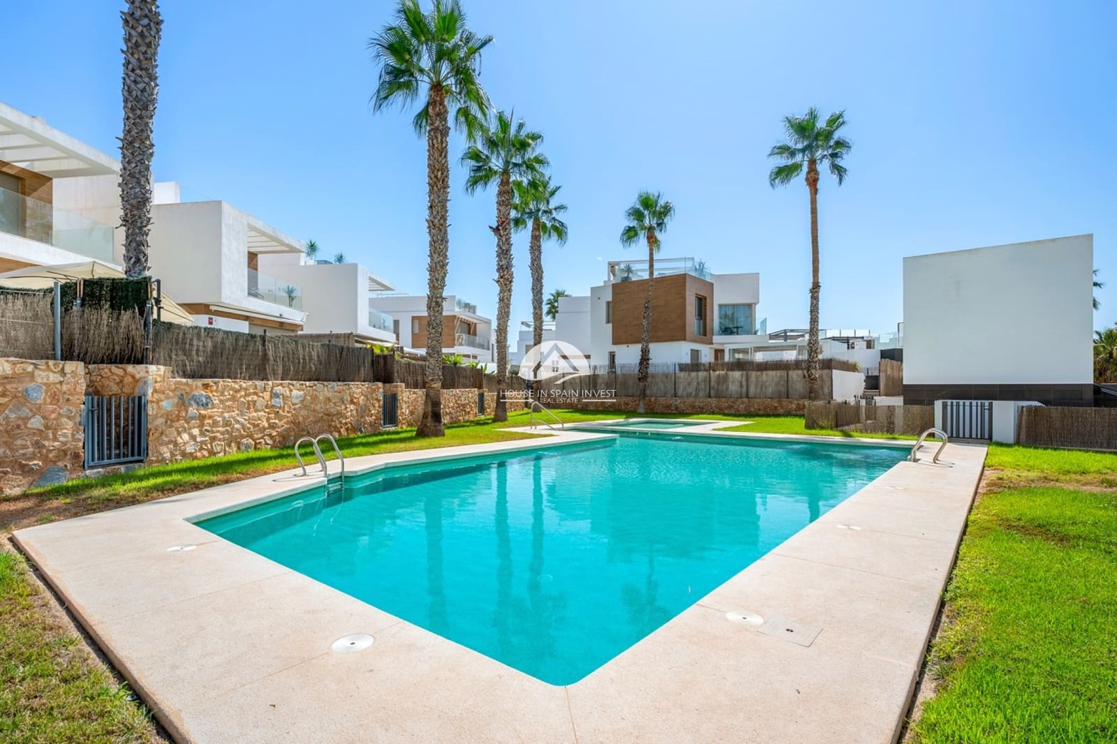 3 camera da letto Villa in vendita in Orihuela Costa con piscina garage - 429.000 € (Rif: 10110336)
