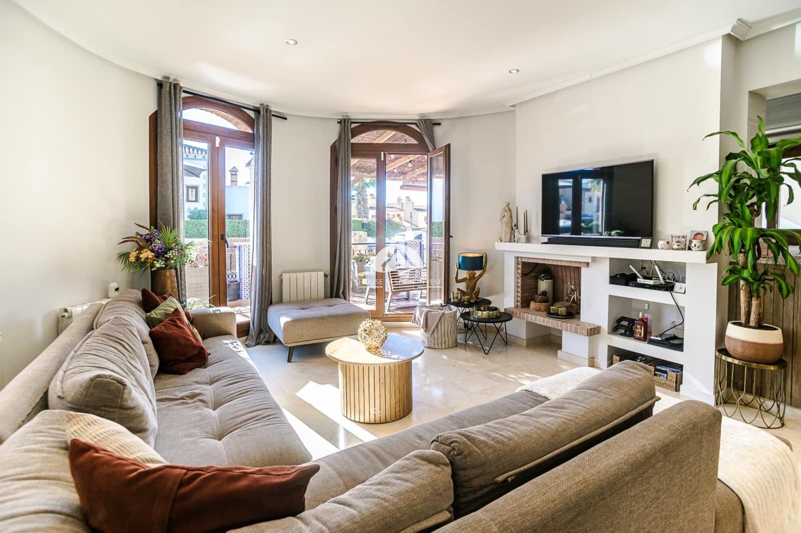 3 slaapkamer Villa te koop in Algorfa met zwembad - € 389.000 (Ref: 10110338)