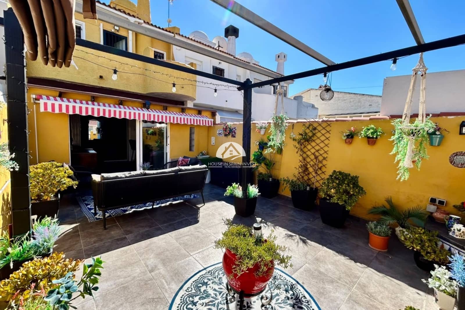 3 chambre Maison de Ville à vendre à Torrevieja - 175 000 € (Ref: 10110342)