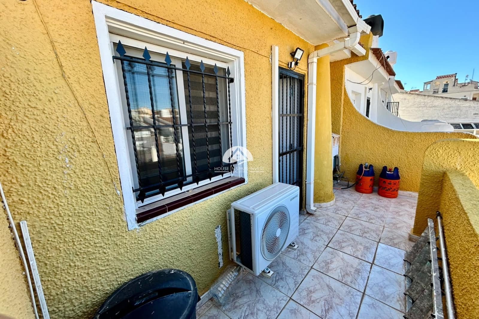 3 chambre Maison de Ville à vendre à Torrevieja - 175 000 € (Ref: 10110342)