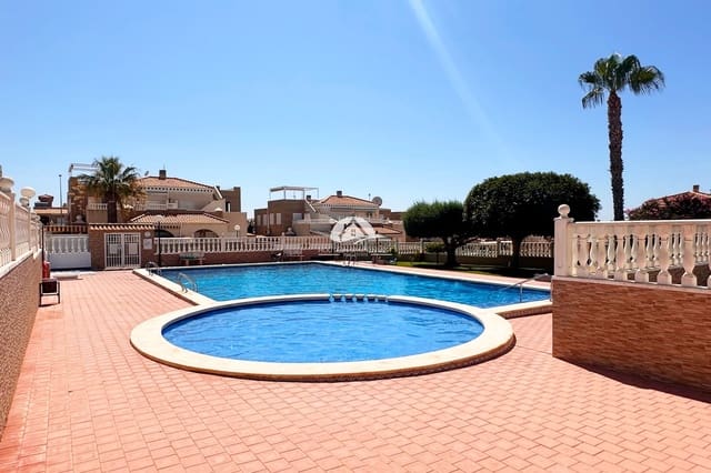 2 chambre Bungalow à vendre à Parque de las Naciones, Torrevieja avec piscine garage - 179 950 € (Ref: 10110343)