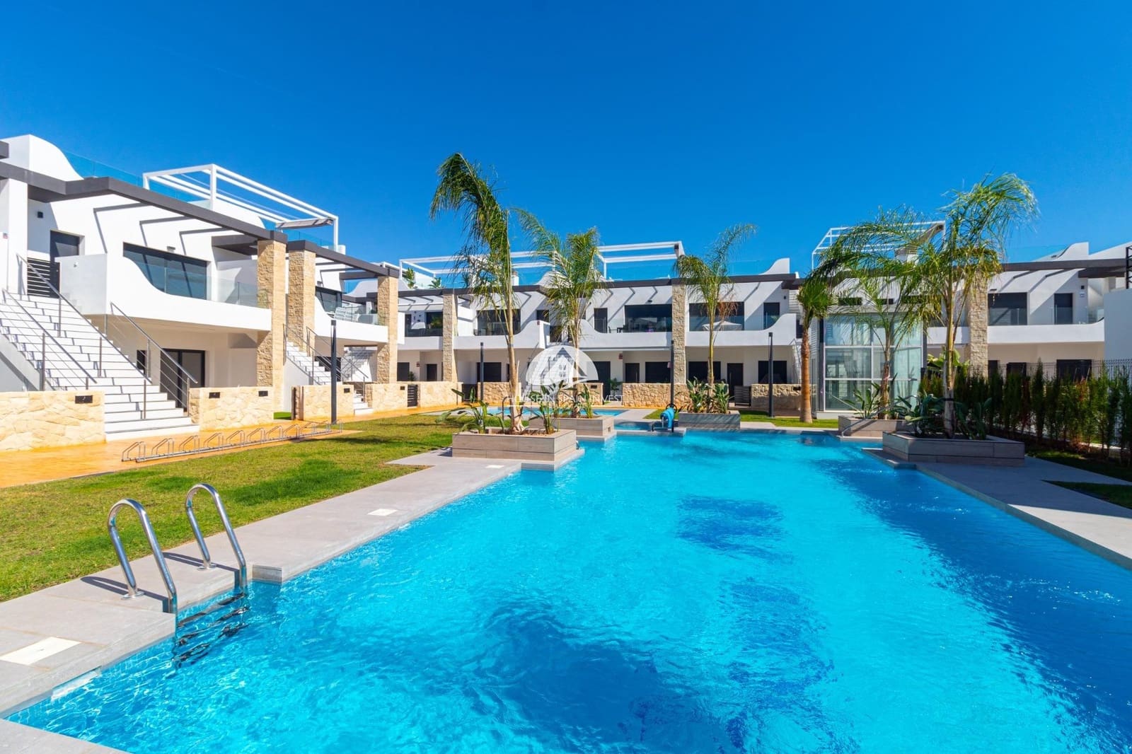 3 quarto Apartamento para venda em Orihuela Costa com piscina garagem - 399 000 € (Ref: 10111877)
