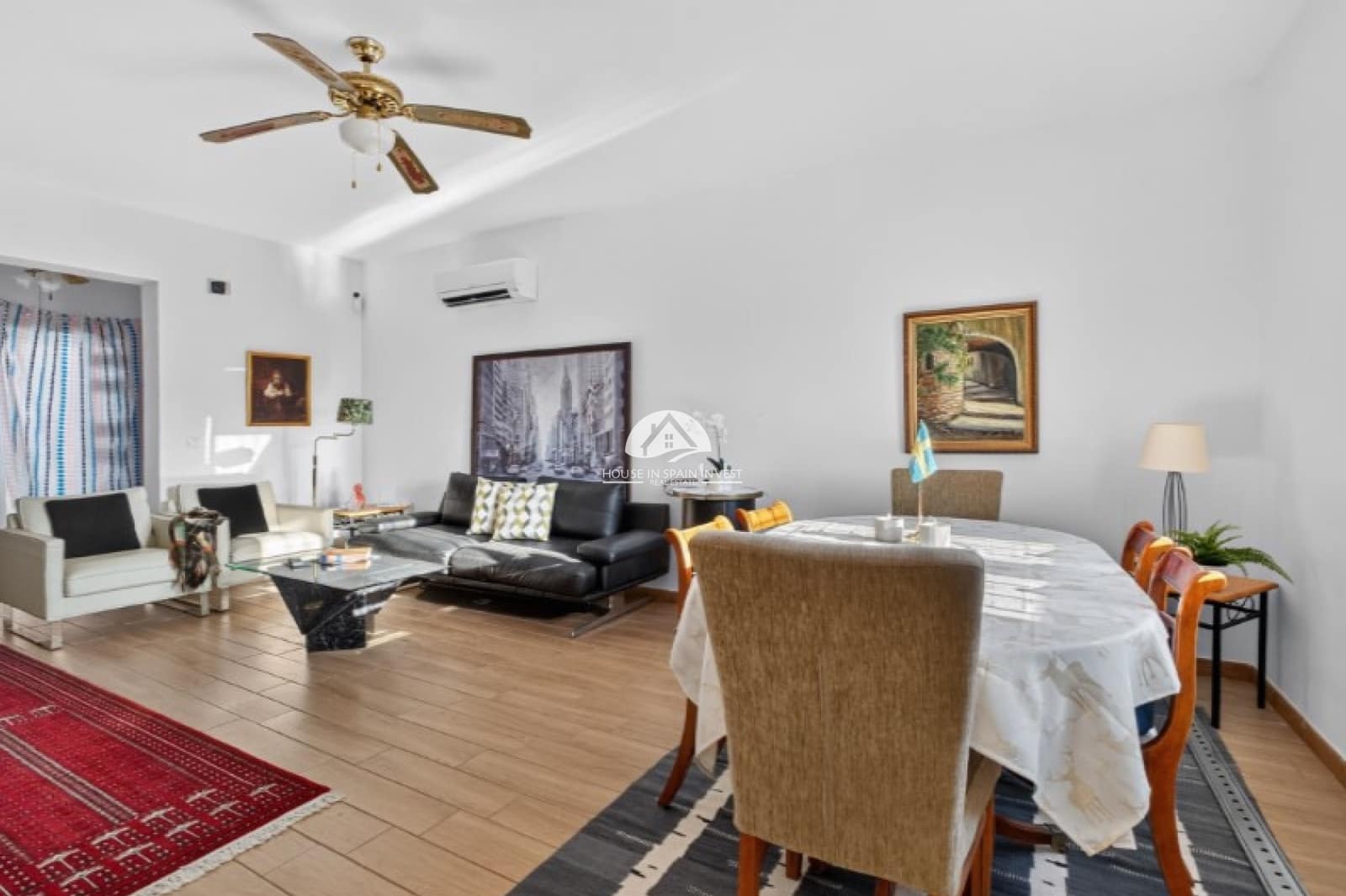 3 soverom Villa til salgs i Torrevieja med svømmebasseng - € 349 000 (Ref: 10117509)