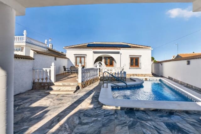 3 soverom Villa til salgs i El Chaparral, Torrevieja med svømmebasseng - € 349 000 (Ref: 10117509)