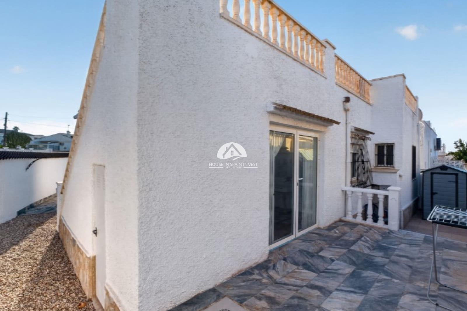 3 soverom Villa til salgs i Torrevieja med svømmebasseng - € 349 000 (Ref: 10117509)