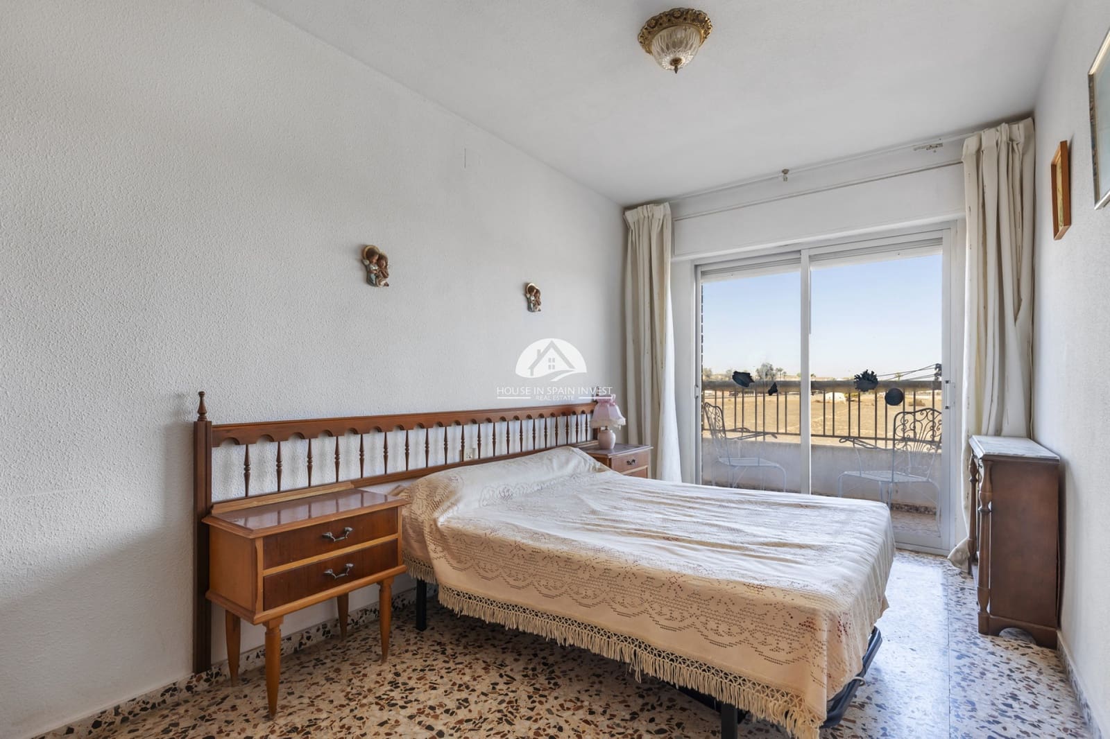 2 bedroom Apartment for sale in Punta Prima with pool - € 155,000 (Ref: 10117511)