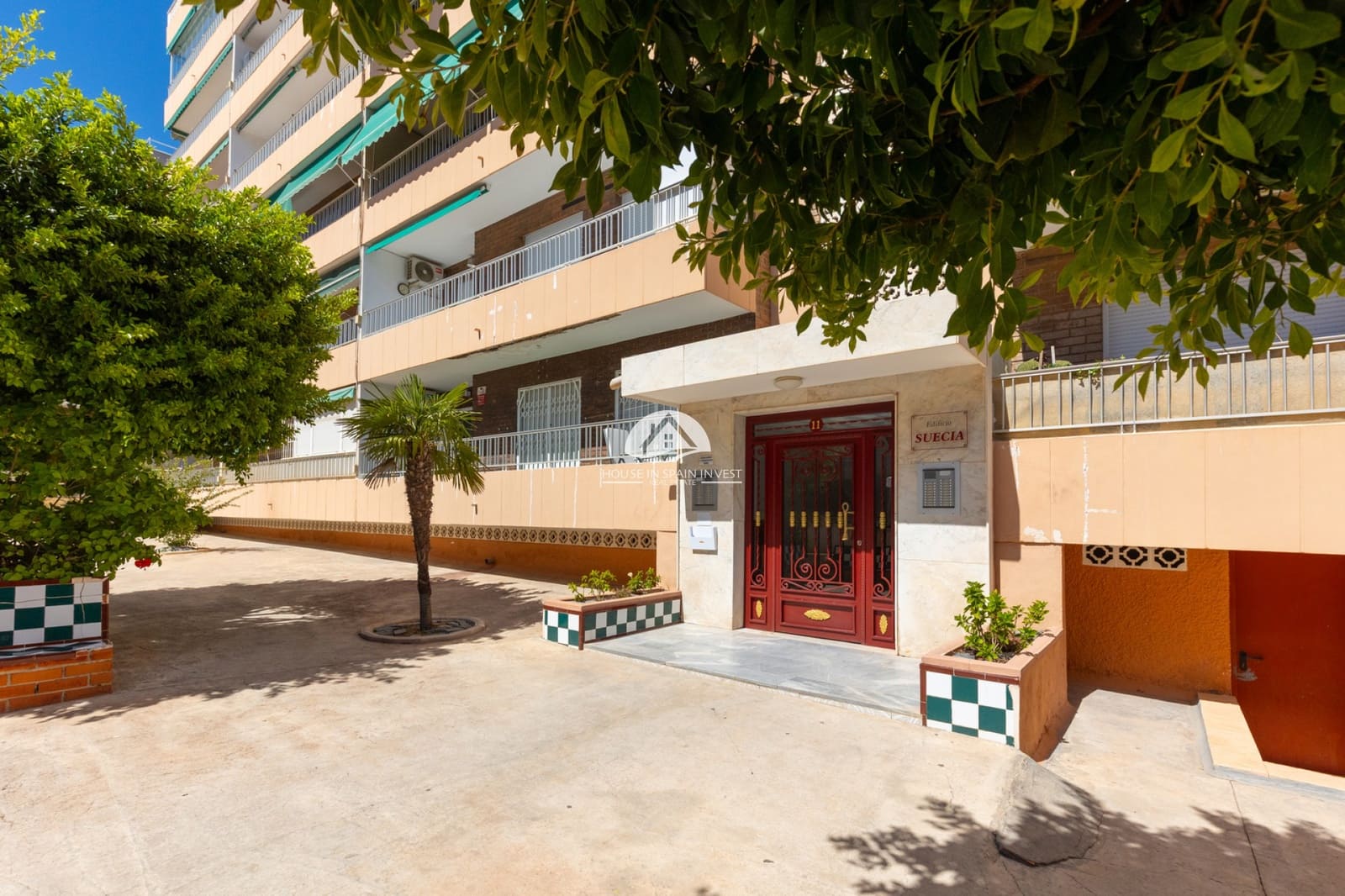 2 bedroom Apartment for sale in Punta Prima with pool - € 155,000 (Ref: 10117511)