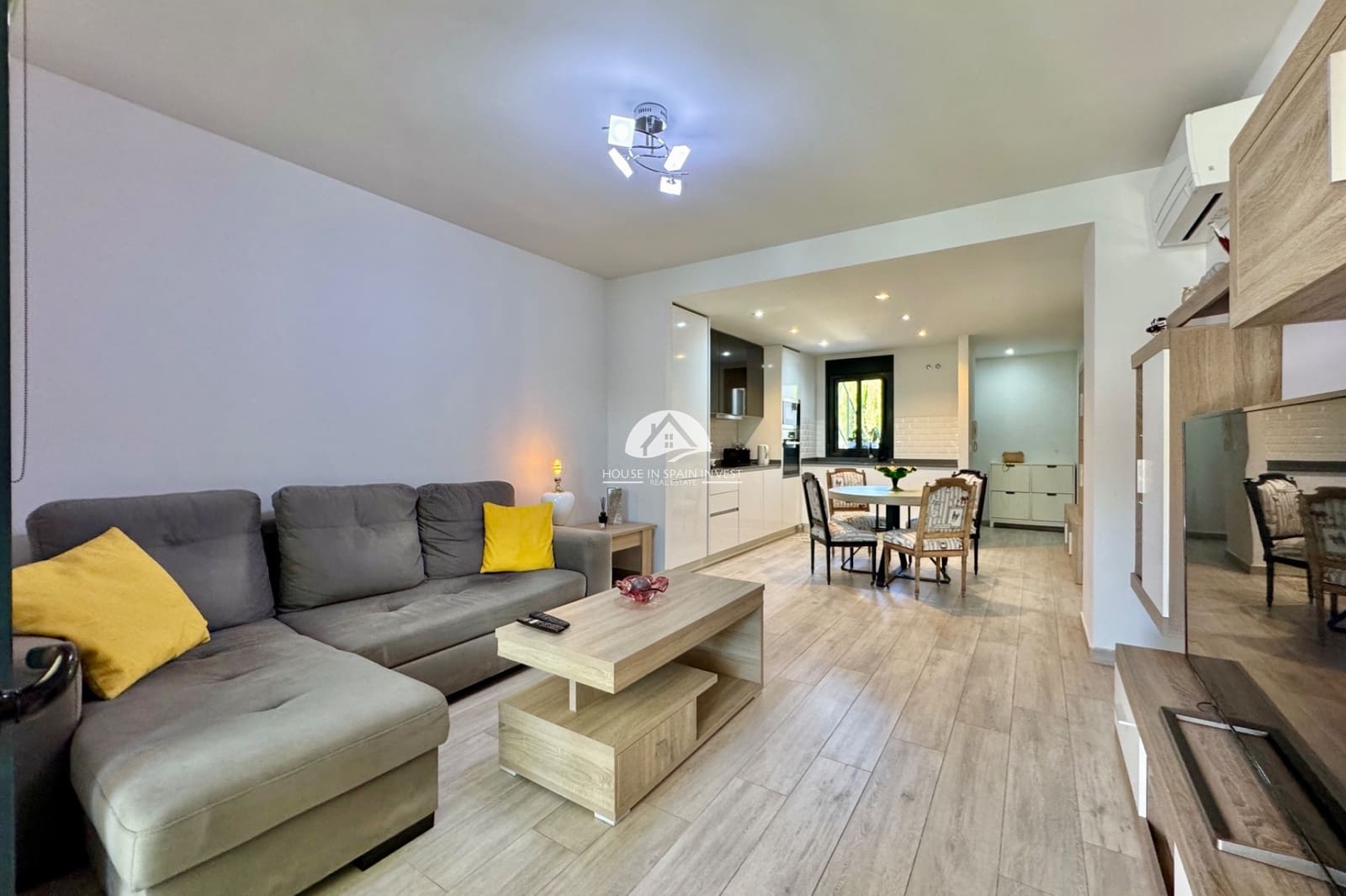 2 sovrum Lägenhet till salu i Orihuela Costa med pool garage - 220 000 € (Ref: 10117513)