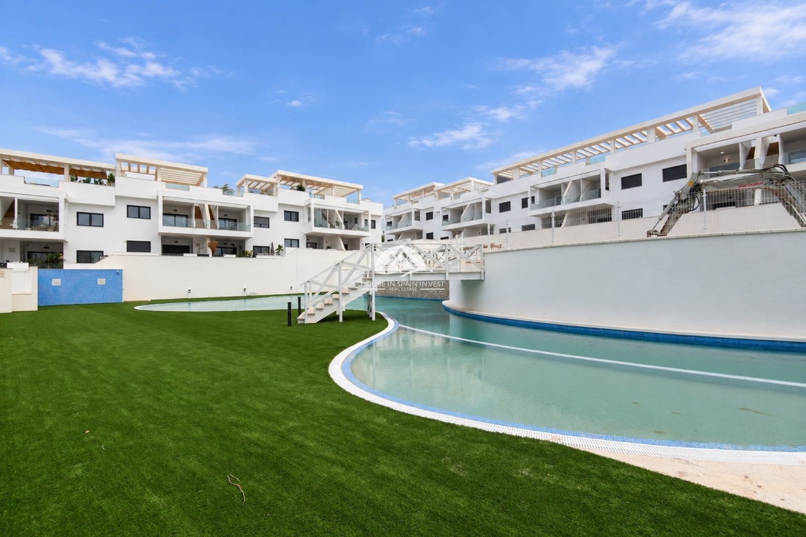 2 soveværelse Bungalow til salg i Los Balcones med swimmingpool garage - € 359.990 (Ref: 10145413)