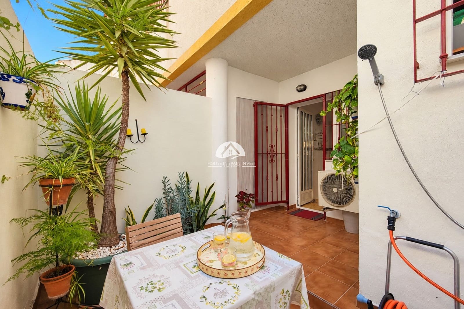 3 bedroom Townhouse for sale in La Florida with pool garage - € 197,950 (Ref: 10158344)