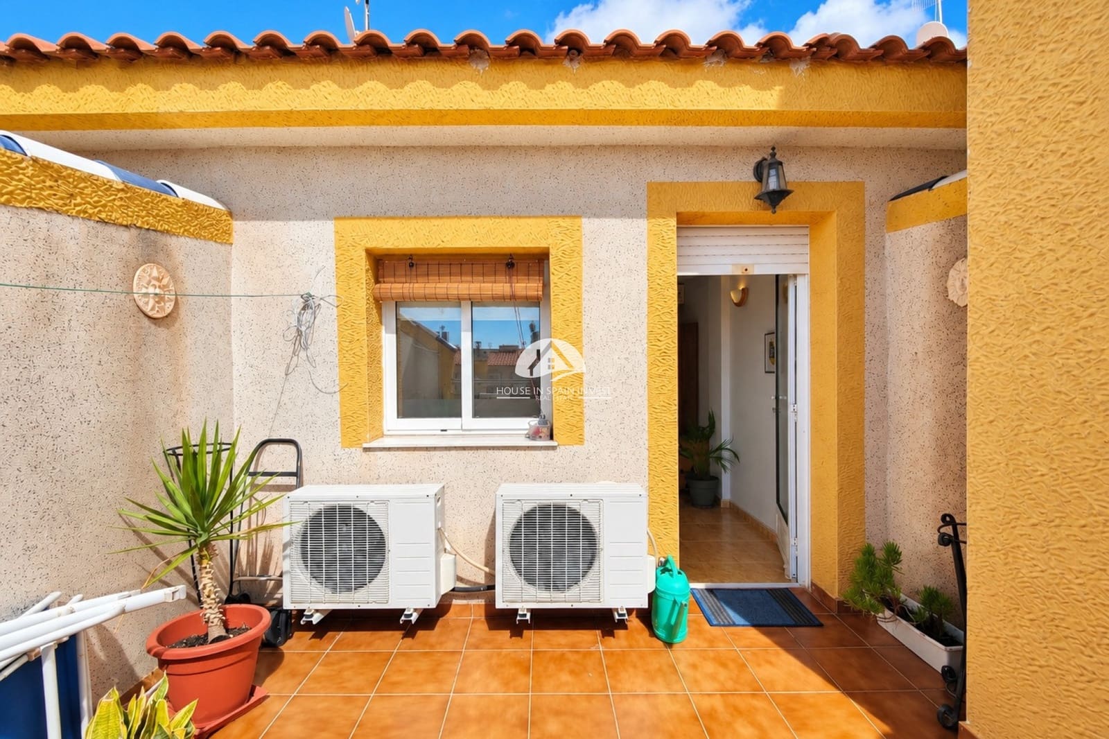 3 bedroom Townhouse for sale in La Florida with pool garage - € 197,950 (Ref: 10158344)