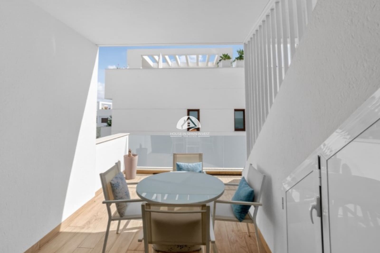 2 slaapkamer Penthouse te koop in Torrevieja met zwembad garage - € 289.000 (Ref: 10158874)