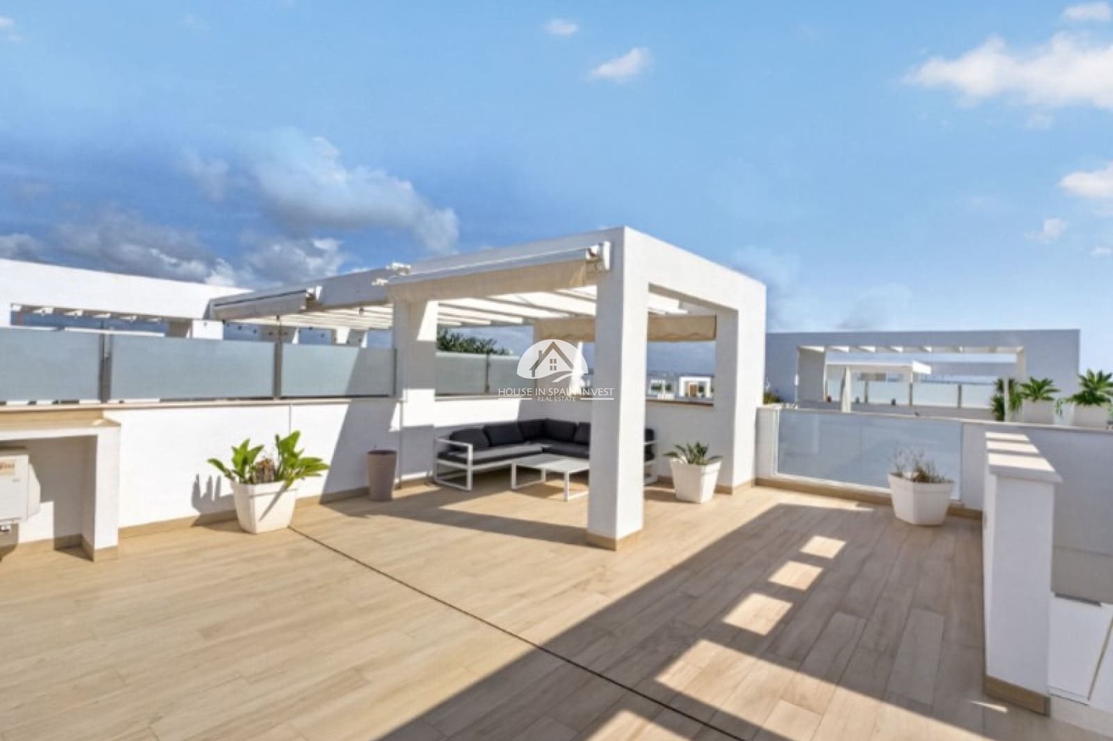 2 slaapkamer Penthouse te koop in Torrevieja met zwembad garage - € 289.000 (Ref: 10158874)