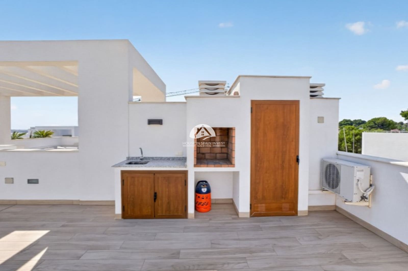 2 slaapkamer Penthouse te koop in Torrevieja met zwembad garage - € 289.000 (Ref: 10158874)