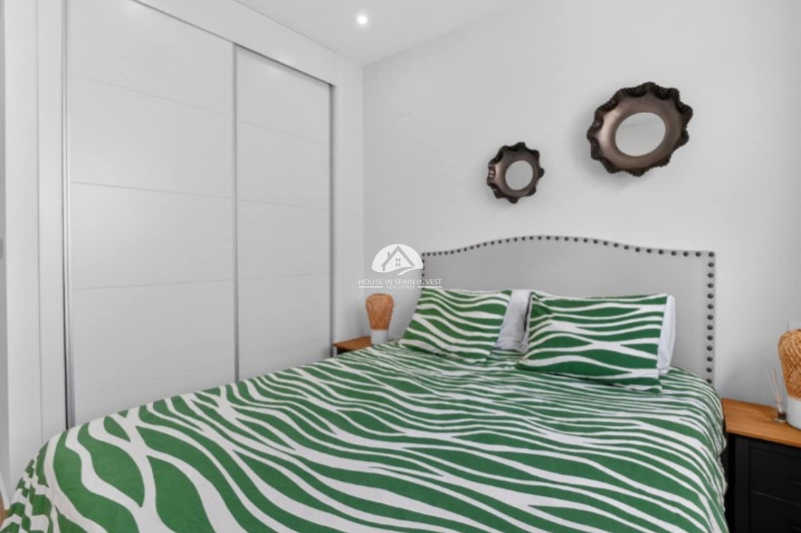 2 slaapkamer Penthouse te koop in Torrevieja met zwembad garage - € 289.000 (Ref: 10158874)