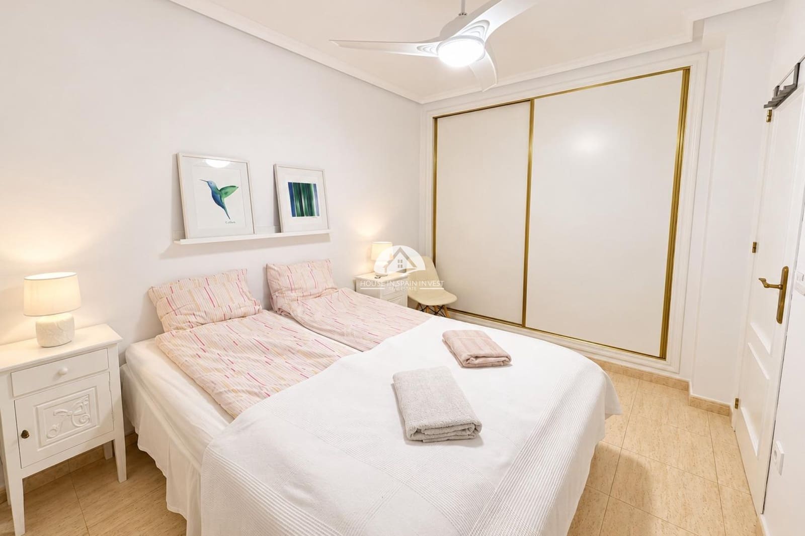 2 bedroom Apartment for sale in Playa Flamenca with pool - € 219,900 (Ref: 10158875)