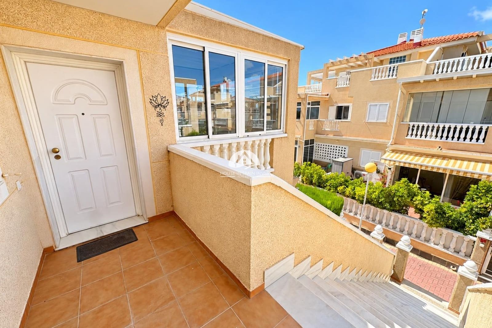 2 bedroom Apartment for sale in Playa Flamenca with pool - € 219,900 (Ref: 10158875)