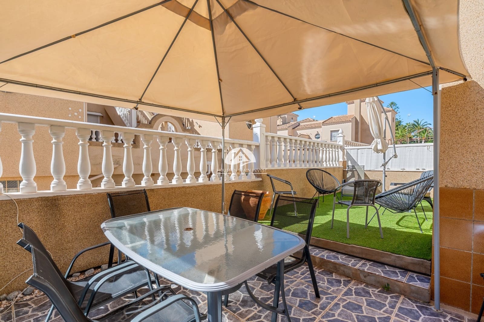 3 soverom Villa til salgs i Orihuela Costa med svømmebasseng garasje - € 265 000 (Ref: 10158878)