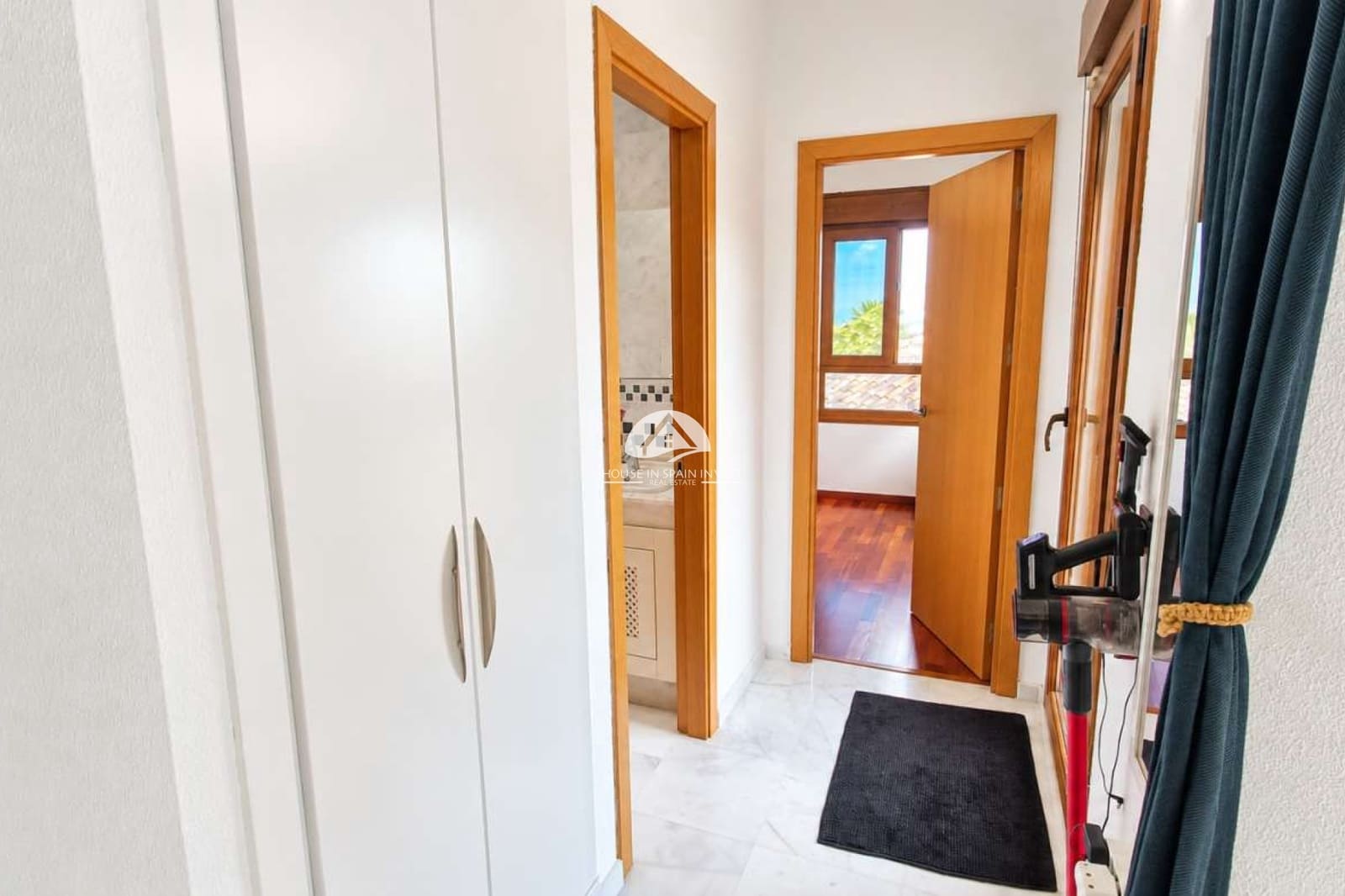 3 slaapkamer Villa te koop in Algorfa met zwembad garage - € 479.000 (Ref: 10158880)