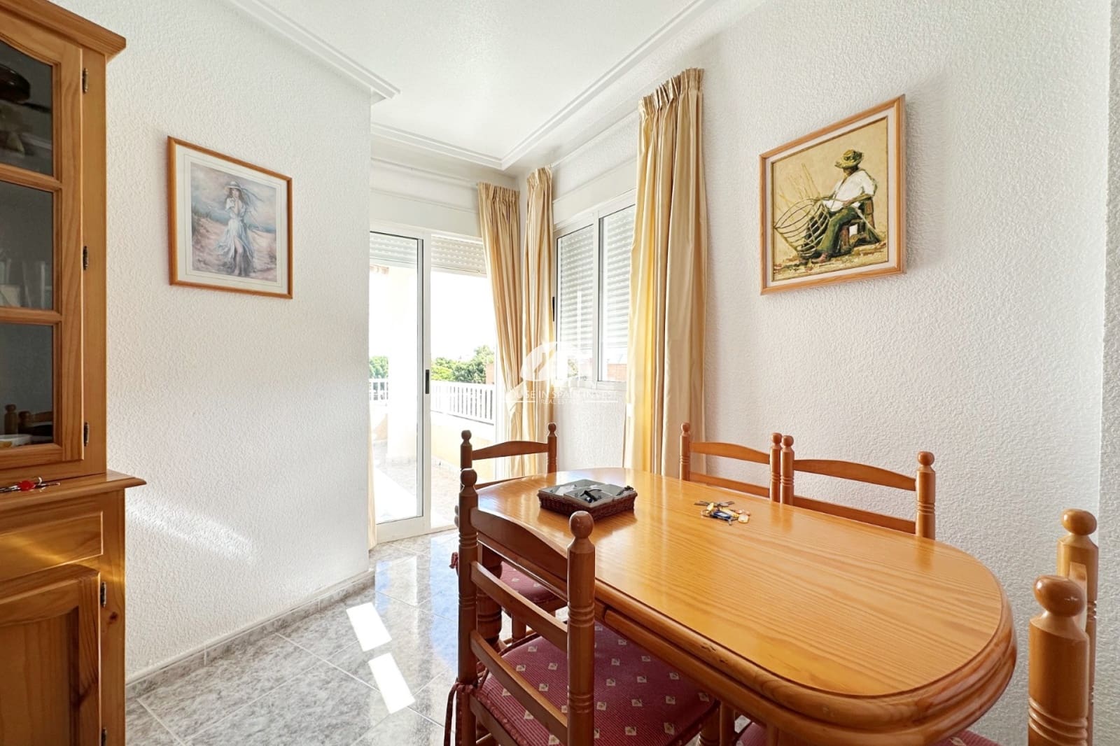 2 Zimmer Apartment zu verkaufen in Torrevieja mit Pool Garage - 149.900 € (Ref: 10158881)