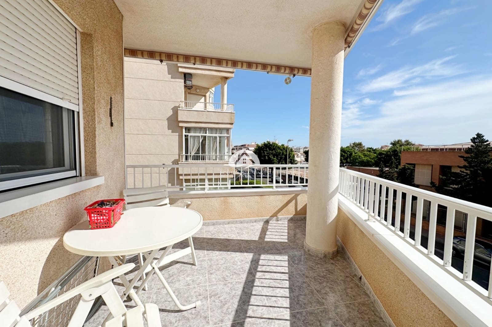 2 Zimmer Apartment zu verkaufen in Torrevieja mit Pool Garage - 149.900 € (Ref: 10158881)