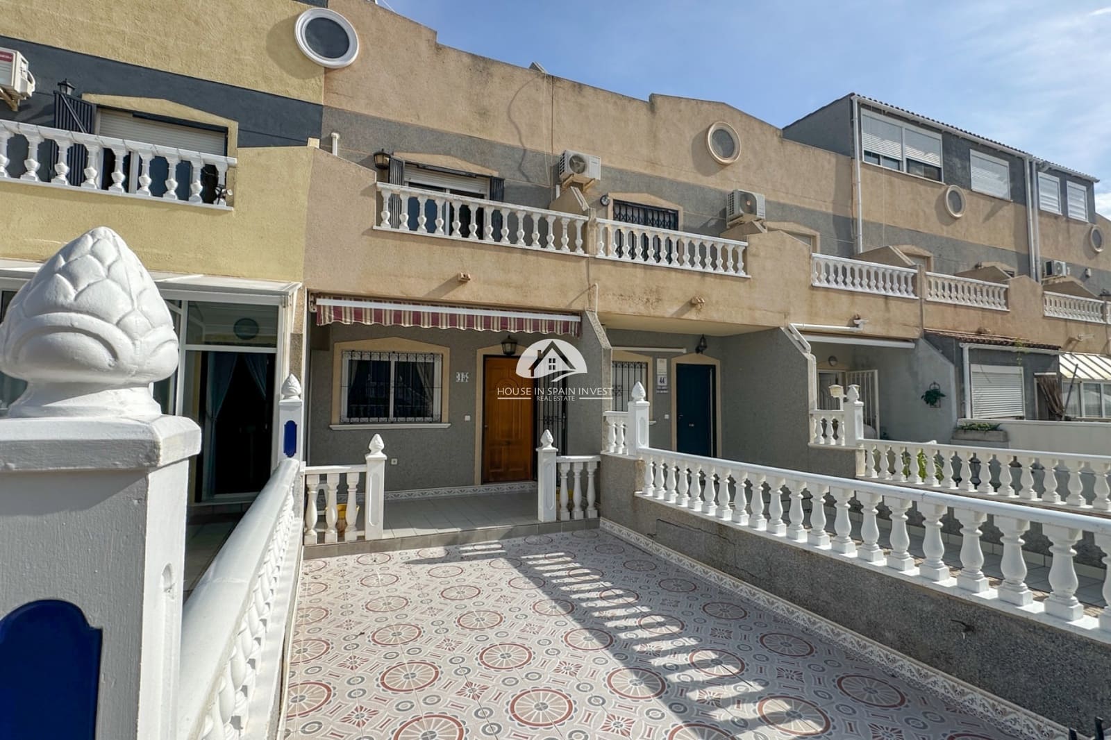 Casa de 2 habitaciones en Orihuela Costa en venta con piscina garaje - 180.000 € (Ref: 10158882)