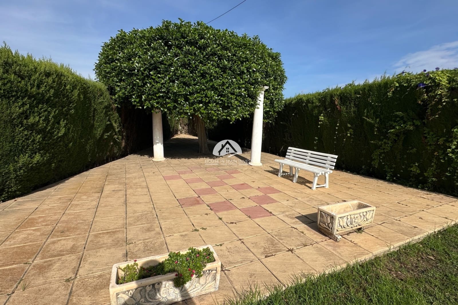 Casa de 2 habitaciones en Orihuela Costa en venta con piscina garaje - 180.000 € (Ref: 10158882)